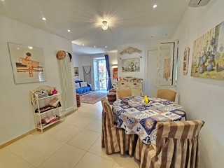 Quadrilocale in Vendita a Diano Marina, 80 m²