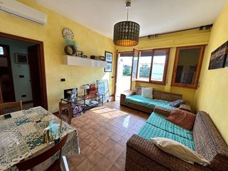 Quadrilocale in Vendita a Rosignano Marittimo, zona Caletta, 270'000€, 60 m², arredato
