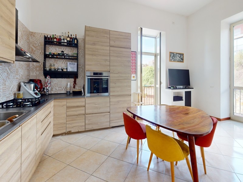 Quadrilocale in Vendita a Pozzuoli, 270'000€, 87 m²