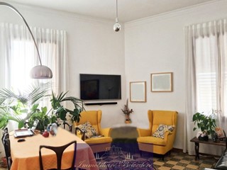 Quadrilocale in Vendita a Firenze, zona Statuto, 380'000€, 100 m²