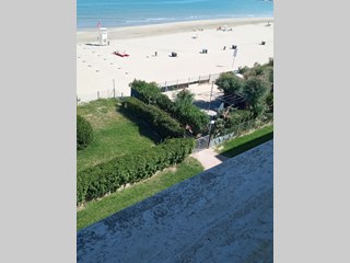 Trilocale in Vendita a Ravenna, zona Lido Adriano , 136'000€, 43 m², arredato