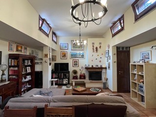 Villetta a schiera in Vendita a Fiumicino, zona Aranova, 238'000€, 120 m², arredato