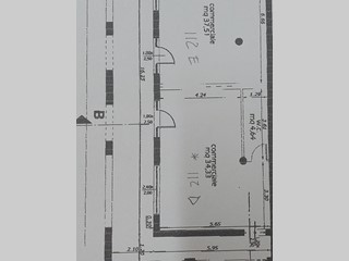 Immobile commerciale in Affitto a Castelfranco di Sotto, 800€, 100 m²