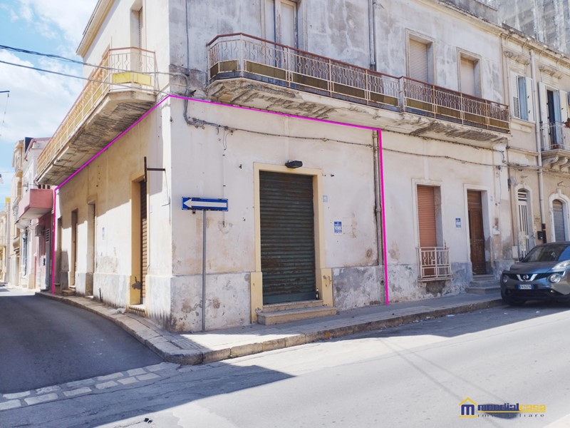 Negozio in Vendita a Pachino, 46'000€, 45 m²