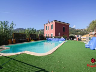 Casa Semi Indipendente in Affitto a La Spezia, 2'500€, 150 m², con Box