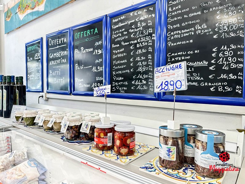 Attività commerciale in Vendita a La Spezia, 100 m²