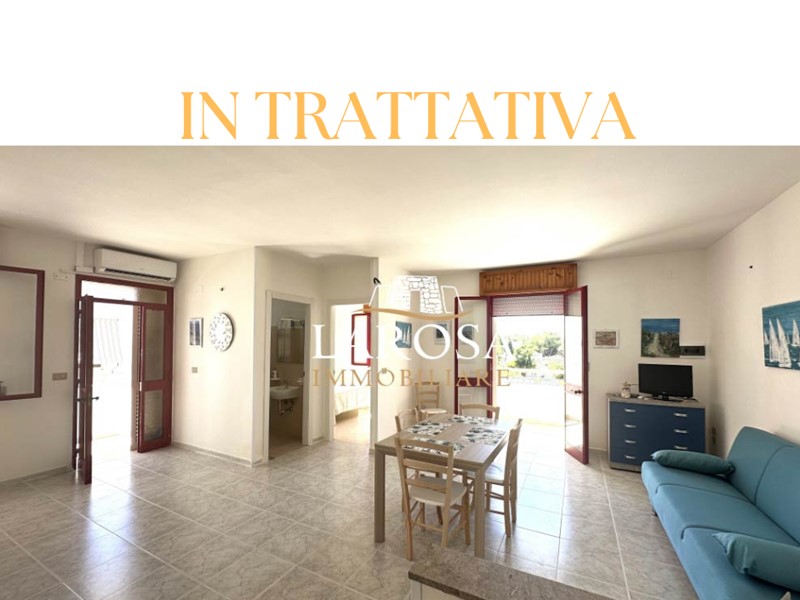 Trilocale in Vendita a Melendugno, zona San Foca, 110'000€, 58 m², arredato