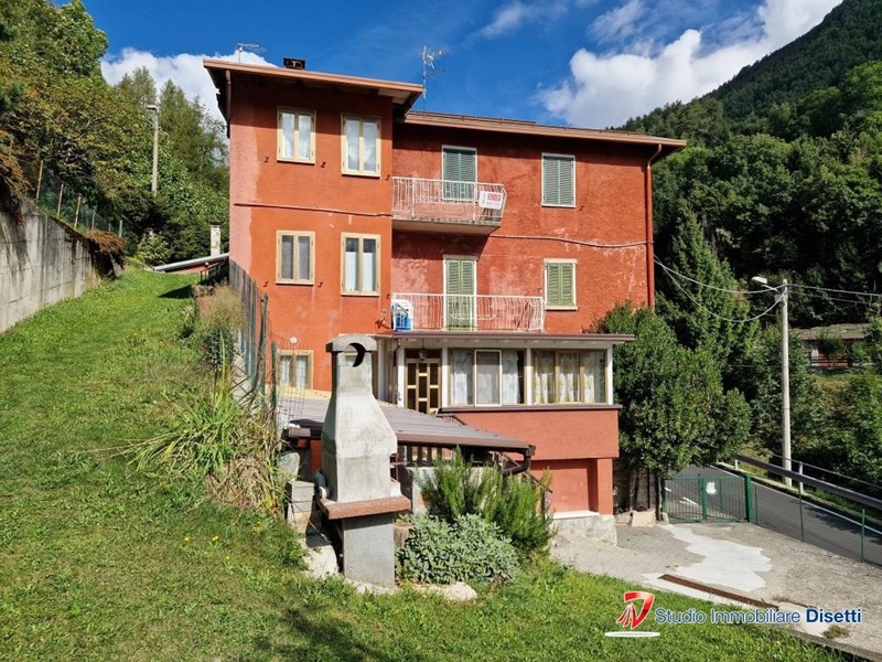 Trilocale in Vendita a Vezza d'Oglio, 99'000€, 73 m²