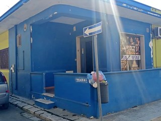 Immobile commerciale in Vendita a Guagnano, zona Via Don Luigi Sturzo 4, 21'000€, 30 m²