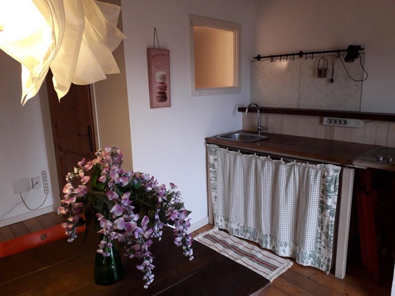 Monolocale in Affitto a Pontedera, 750€, 28 m², arredato