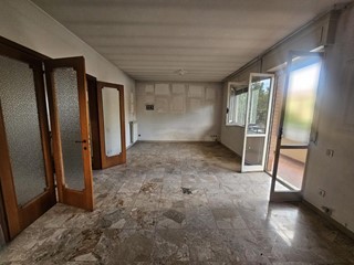 Casa Semi Indipendente in Vendita a Pisa, 530'000€, 300 m², con Box