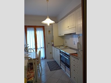 Appartamento in Vendita a Orsogna, zona Centro, 85'000€, 85 m², arredato
