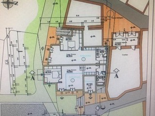 Casa di corte in Vendita a Fosdinovo, 59'000€, 410 m²