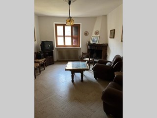 Casa Indipendente in Vendita a Fosdinovo, zona Carignano, 185'000€, 120 m²