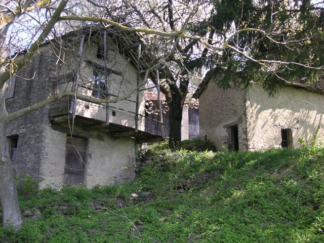 Casa Indipendente in Vendita a Murazzano, 75'000€, 600 m²