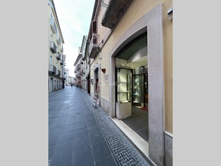 Capannone in Affitto a Potenza, 550€, 30 m², arredato