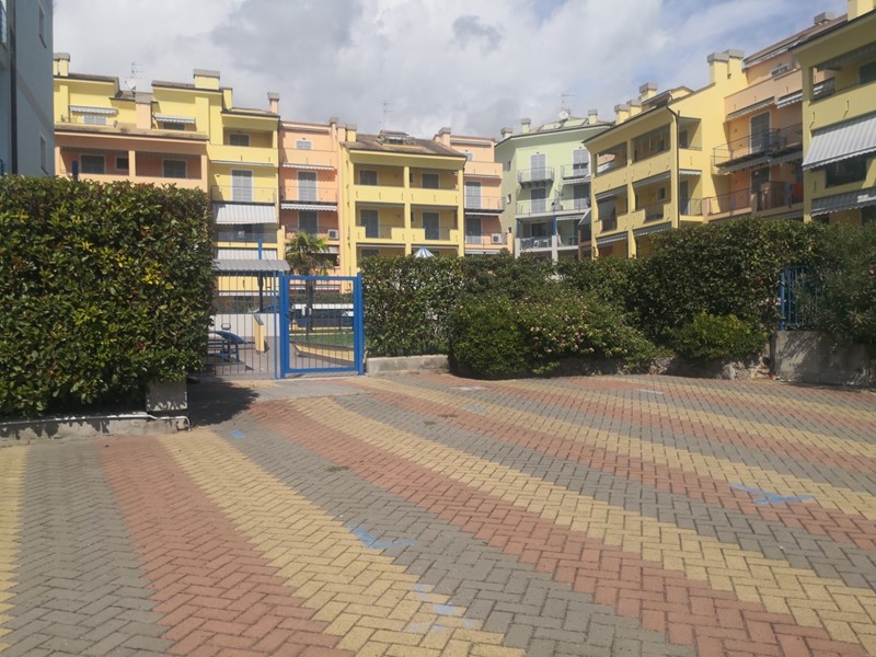 Box in Vendita a Loano, 15'000€, 15 m²