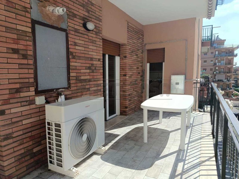 Appartamento in Vendita a Ladispoli, 178'000€, 100 m²