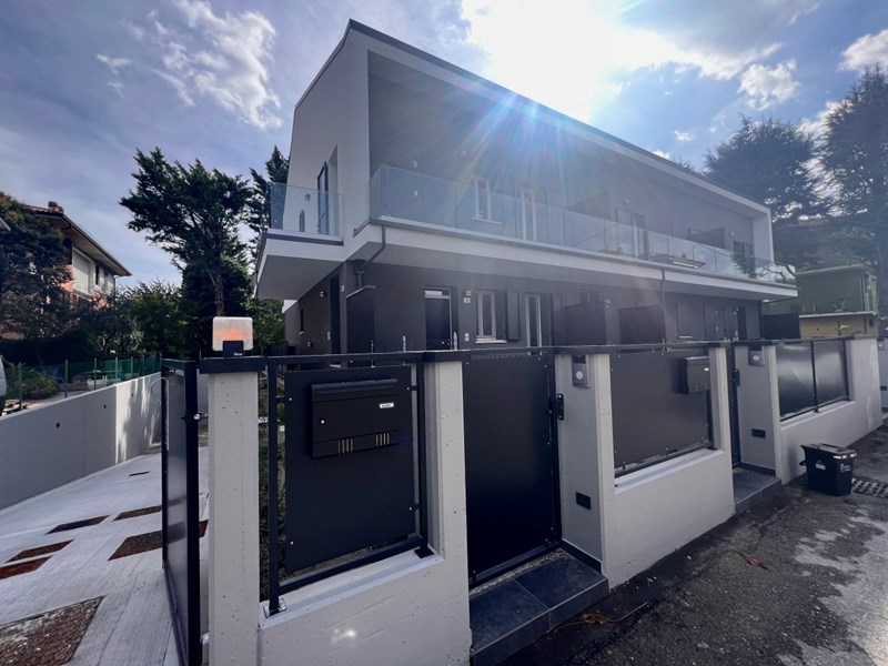 Appartamento in Vendita a Cesena, 480'000€, 197 m², con Box