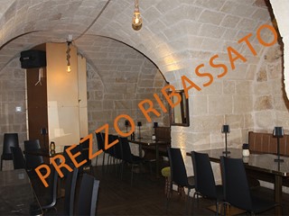 Immobile commerciale in Vendita a Monopoli, 235'000€, 160 m²