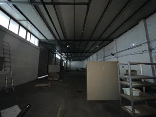 Capannone in Affitto a Cassino, 1'800€, 600 m²