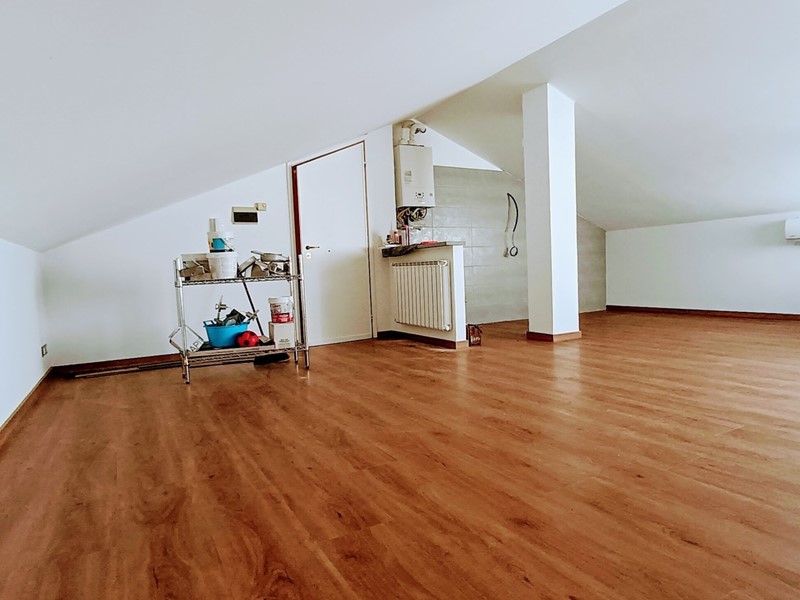 Trilocale in Vendita a Ameglia, 165'000&euro;, 81 m²