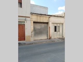 Box in Vendita a Grammichele, zona via XXIV Maggio, 7'000€, 25 m²