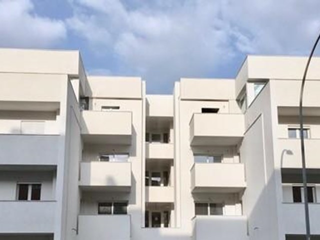 Bilocale in Vendita a Massa, 250'000€, 67 m², con Box