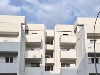 Bilocale in Vendita a Massa, 250'000€, 67 m², con Box