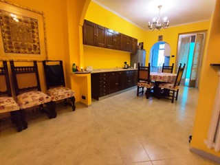 Quadrilocale in Vendita a Torino, 79'000€, 73 m²