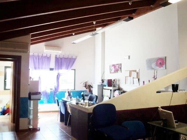 Laboratorio in Vendita a San Benedetto del Tronto, 75'000€, 45 m²