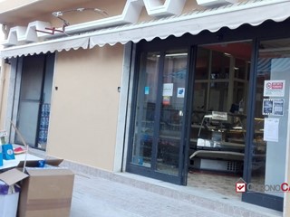 Negozio in Vendita a Messina, 195'000€, 100 m²