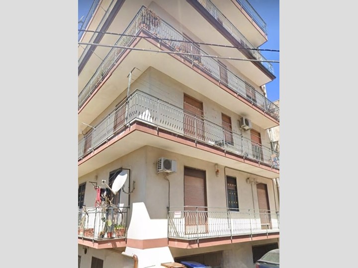 Appartamento in Vendita a Giarre, 74'900€, 118 m²