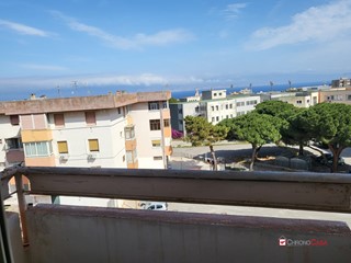 Quadrilocale in Vendita a Messina, 75'000€, 120 m²
