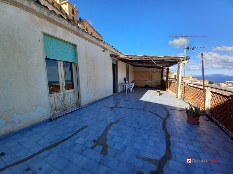 Appartamento in Vendita a Patti, 34'000€, 119 m²