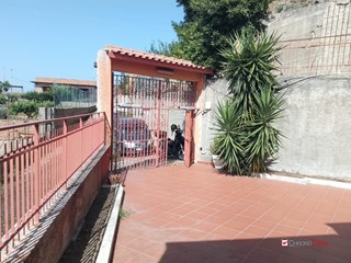 Villa in Vendita a Messina, 100'000€, 110 m²