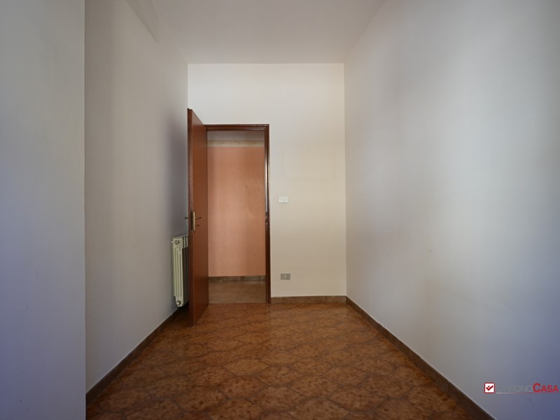 Quadrilocale in Vendita a Messina, 50'000€, 100 m²
