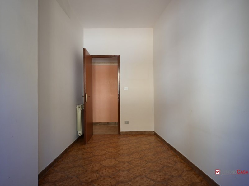 Quadrilocale in Vendita a Messina, 50'000&euro;, 100 m²