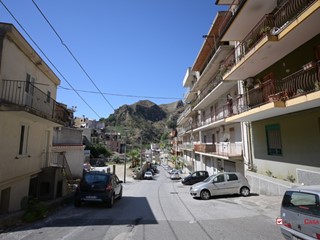 Quadrilocale in Vendita a Messina, 80'000&euro;, 100 m²