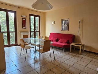 Bilocale in Vendita a Colle di Val D'Elsa, 120'000&euro;, 72 m²