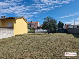 Terreno edificabile in Vendita a Busto Garolfo, 140'000€, 560 m²