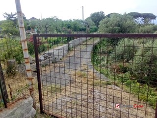 Terreno edificabile in Vendita a Messina, 14'000€, 1600 m²