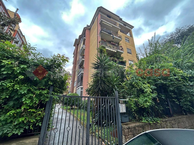 Trilocale in Vendita a Caserta, 260'000€, 115 m², arredato