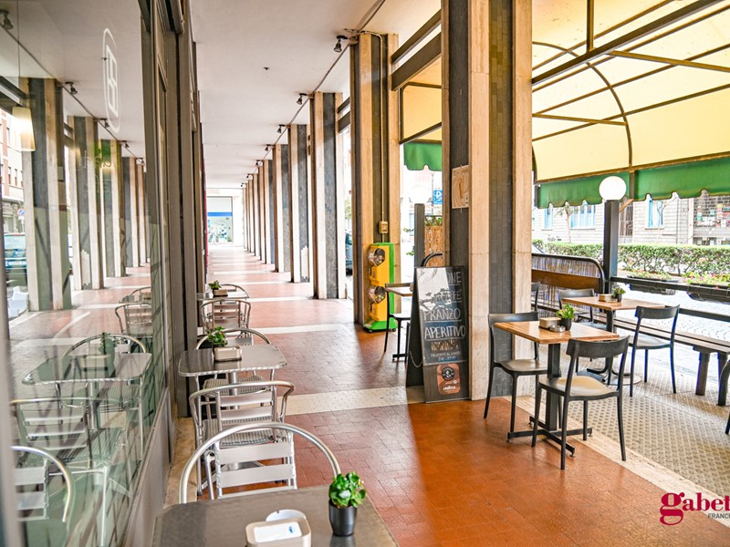 Attività commerciale in Vendita a Savigliano, 130'000€, 85 m²