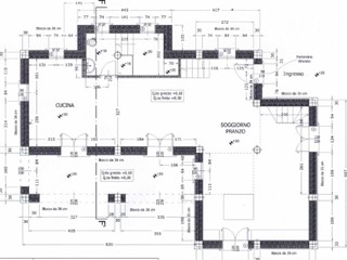 Casa Indipendente in Vendita a Luni, zona Isola, 170 m²