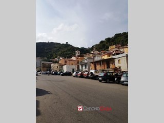 Casale in Vendita a Messina, 10'000€, 120 m²