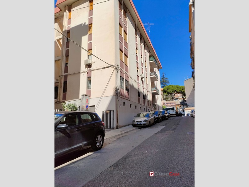 Appartamento in Vendita a Messina, 140'000€, 140 m²
