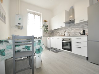 Trilocale in Affitto a La Spezia, zona fabiano basso 1km dal centro, 1'000€, 70 m², arredato