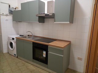 Quadrilocale in Affitto a La Spezia, zona centro, 1'000€, 110 m², arredato