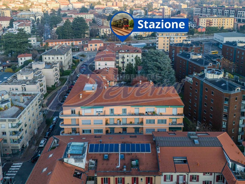 Quadrilocale in Vendita a Como, zona Borghi, 400'000€, 140 m²